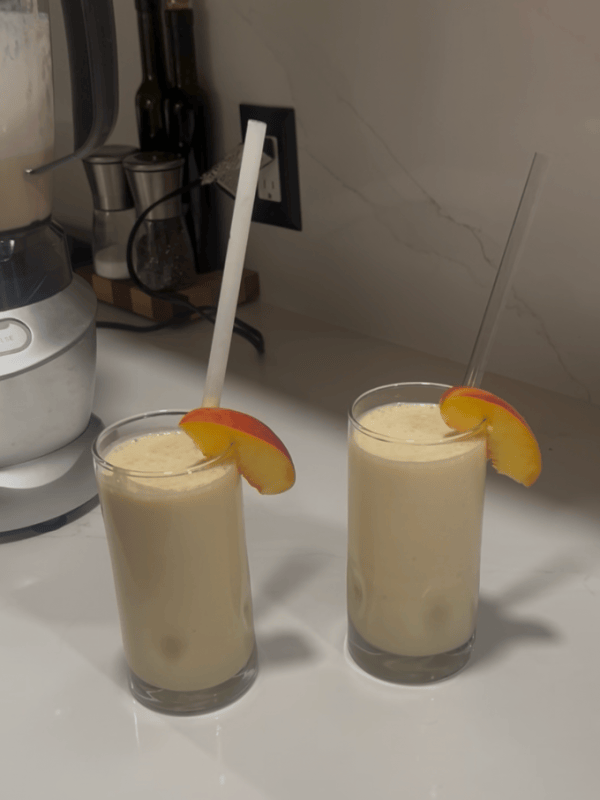 Vlog Recipe: High Protein Peach&nbsp;Smoothie